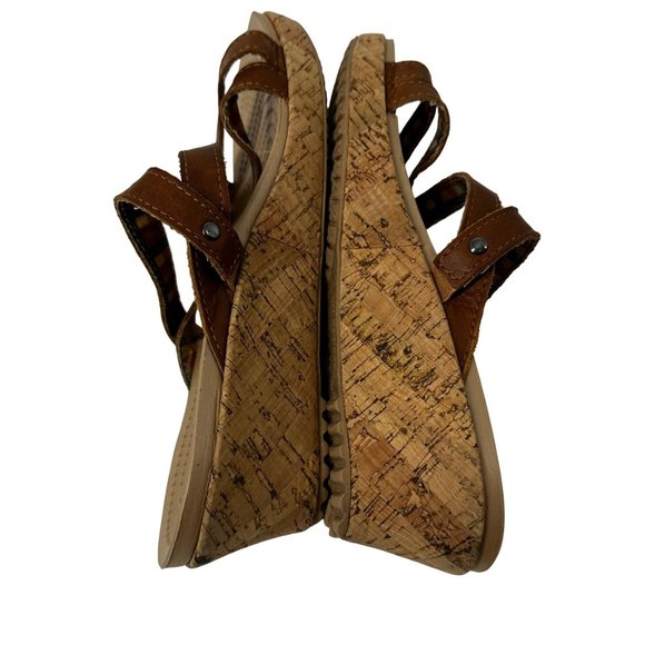 Crocs Sandals Brown Leather A-Leigh Cork Low Wedge Size 8 Slip On - Picture 4 of 11